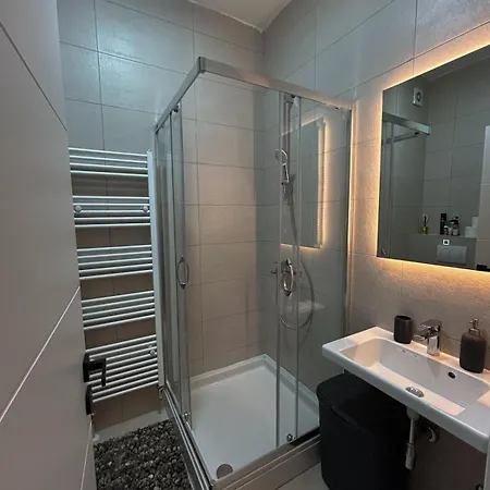Appartement Stan Na Dan Lux 80 *